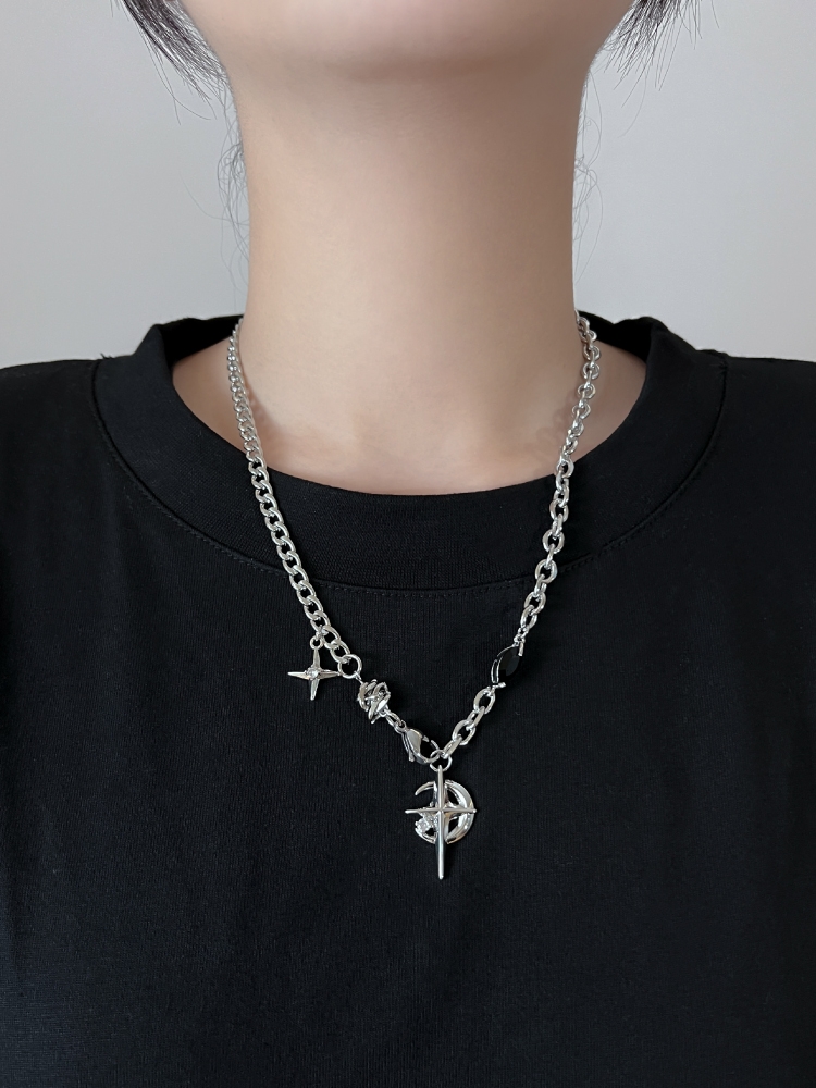 2023 한국 패션 고스 펑크 문 스타 크로스 펜던트  - Men Accessories Neck Chain 리뷰 및 가격